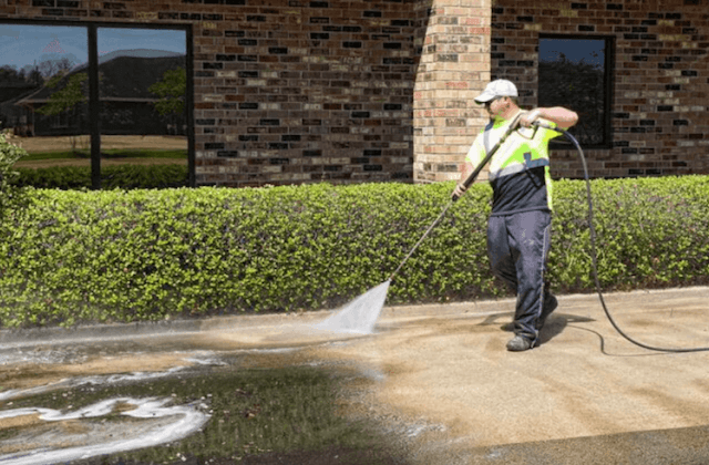 commercial concrete cleaning in fontana